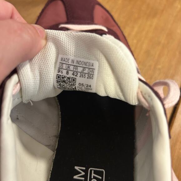 ADIDAS Sz 9.5 Womens Cloud Foam Running 72 Athletic Sports Run Workout Gear - Picture 10 of 11